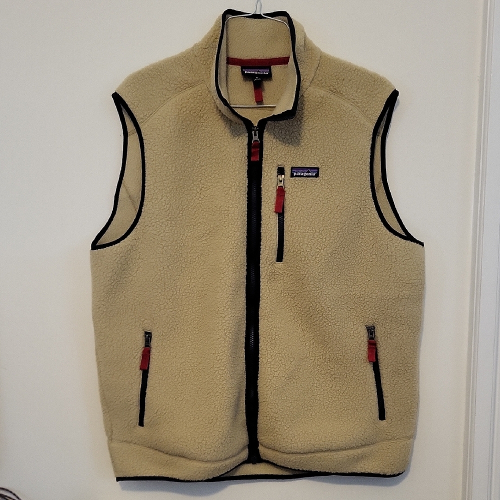 Patagonia Men's Beige Fleece Vest